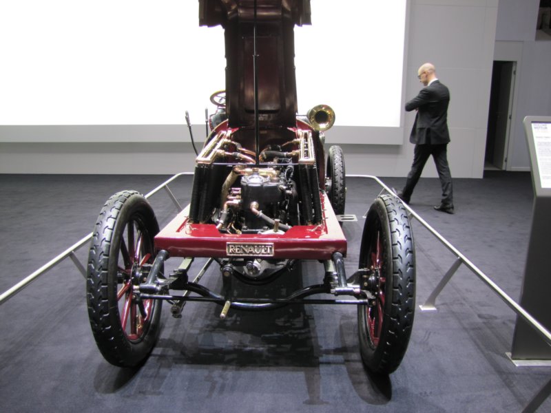 renaultparisviennetypek19022.jpg
