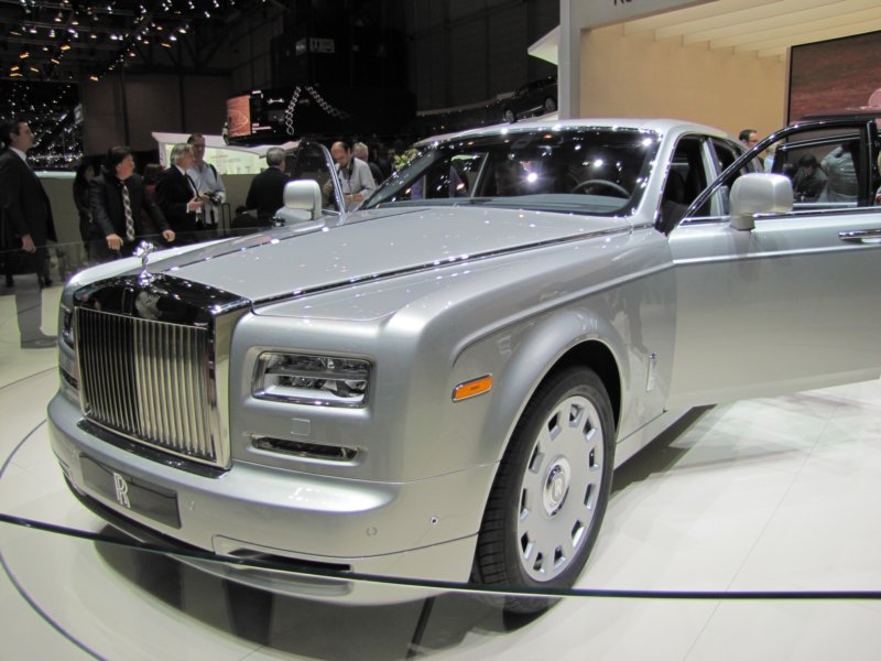 rollsroycephantomseriesii26.jpg