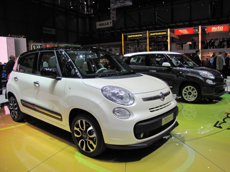 fiat500l11.jpg