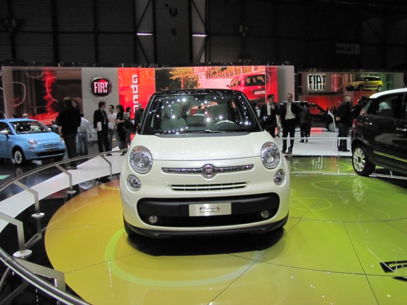 fiat500l12.jpg
