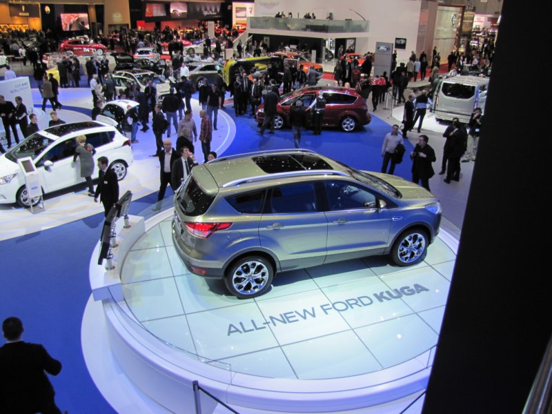 fordkuga35.jpg