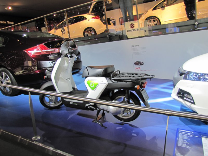 hondaevneo4.jpg