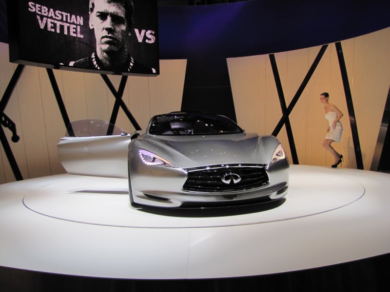 infinitiemerge14.jpg