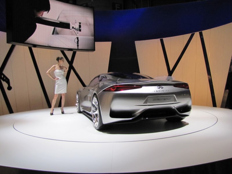 infinitiemerge18.jpg