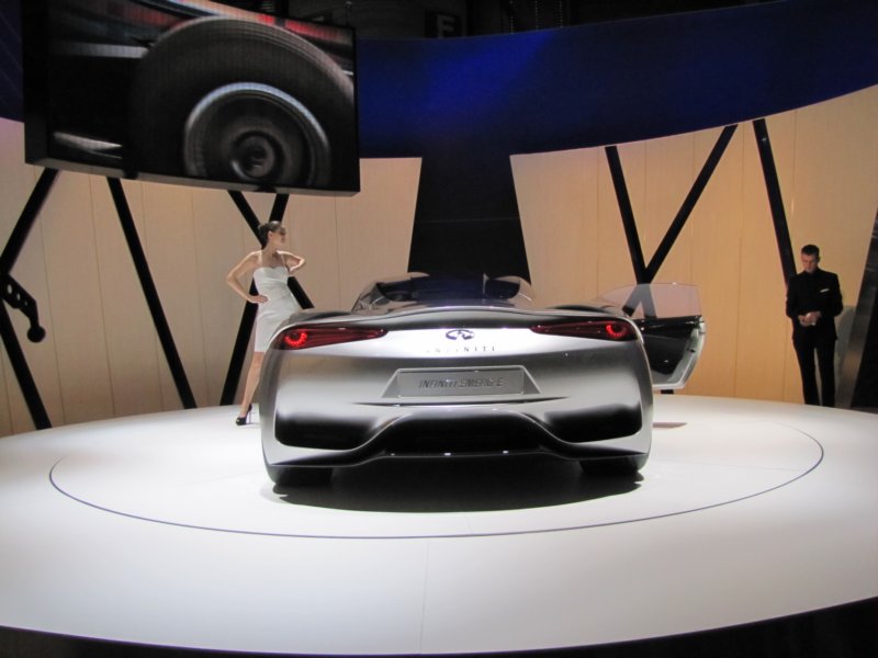 infinitiemerge30.jpg