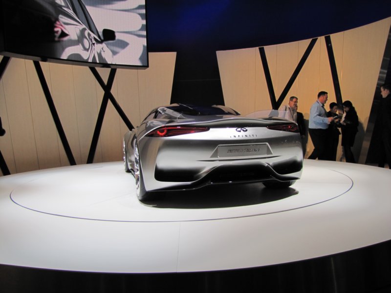 infinitiemerge36.jpg