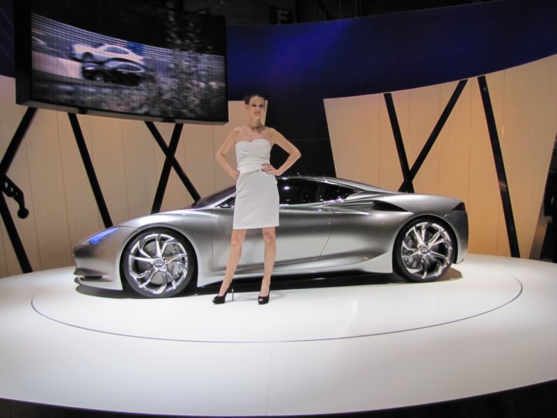 infinitiemerge42.jpg