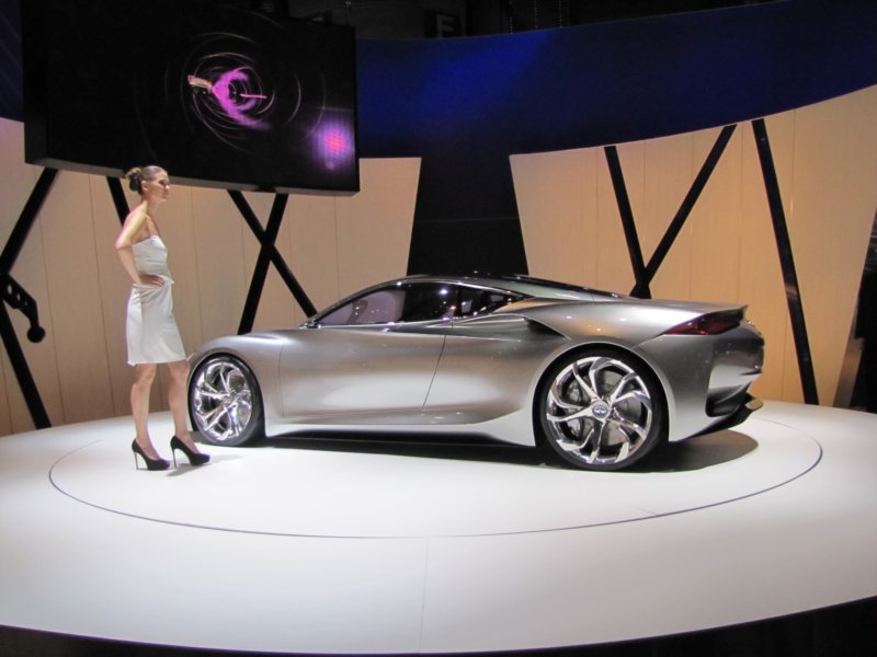 infinitiemerge47.jpg