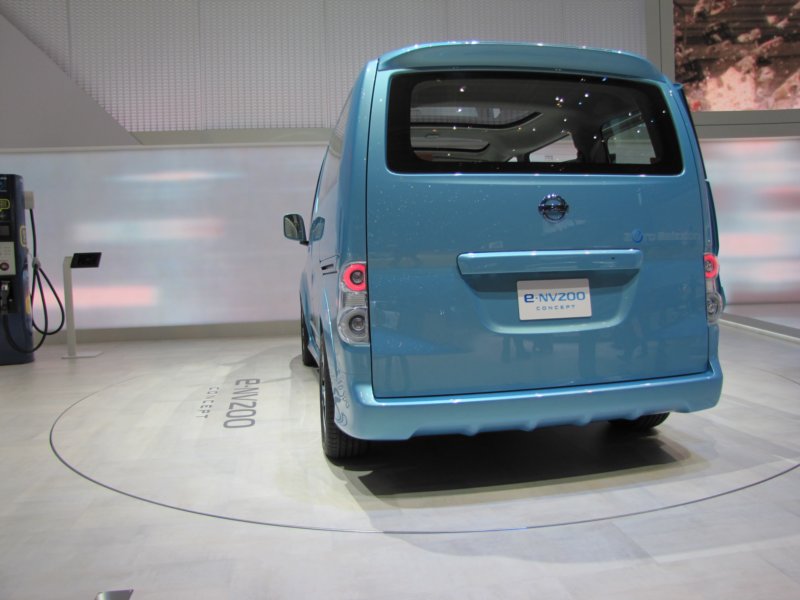 nissanenv20030.jpg