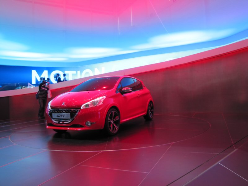peugeot208gti28.jpg