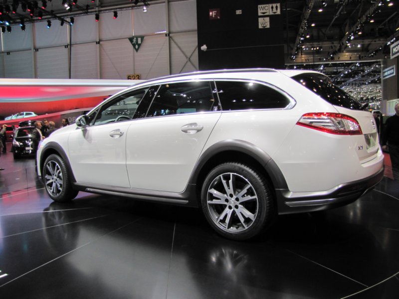 peugeot508rxh22.jpg