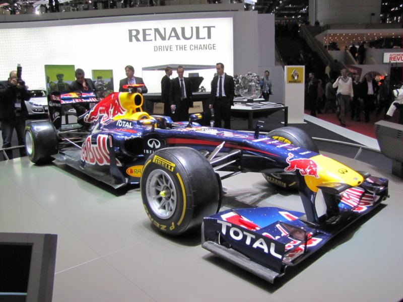 redbullracingrenault4.jpg