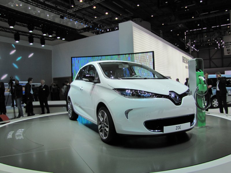 renaultzoe29.jpg