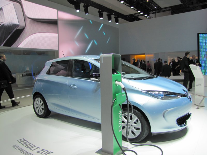 renaultzoe34.jpg