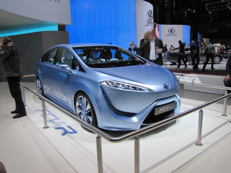 toyotafcvr.jpg