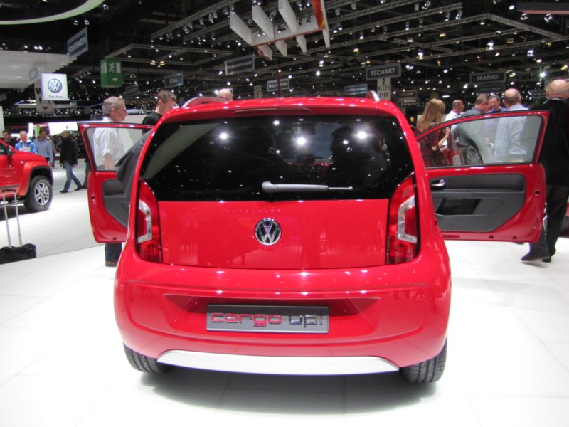 vwcargoup4.jpg