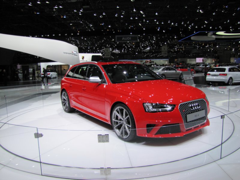 audirs4avant50.jpg