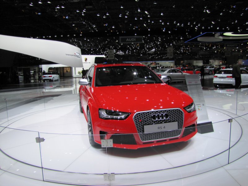 audirs4avant60.jpg