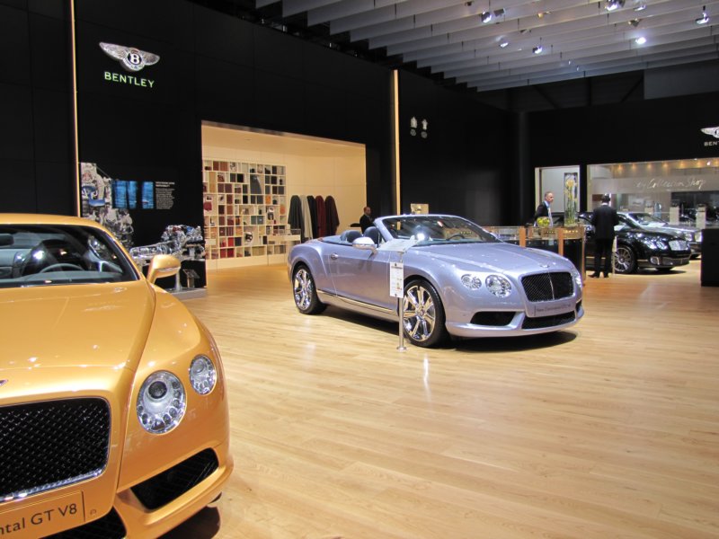 bentleycontinentalgtc2.jpg