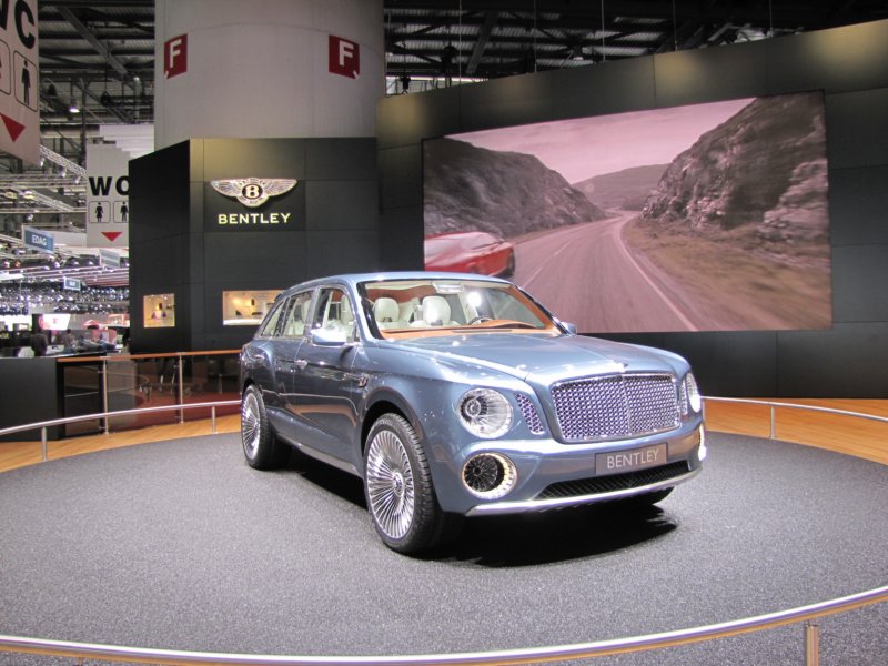 bentleyexp9f18.jpg