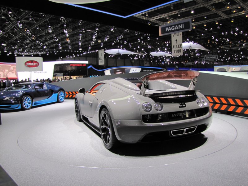 bugattiveyron164grandsportvitesse61.jpg