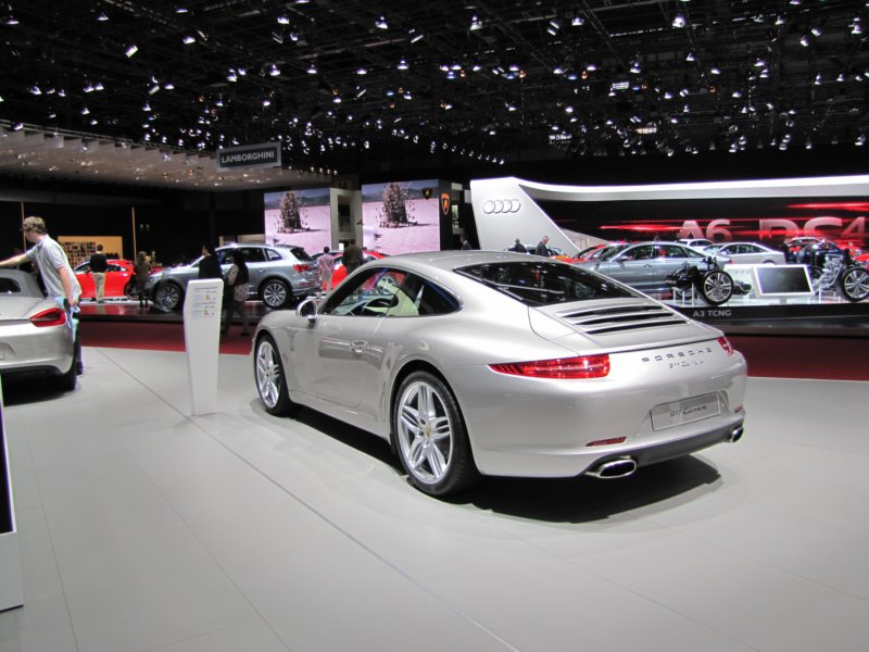 porsche9116.jpg