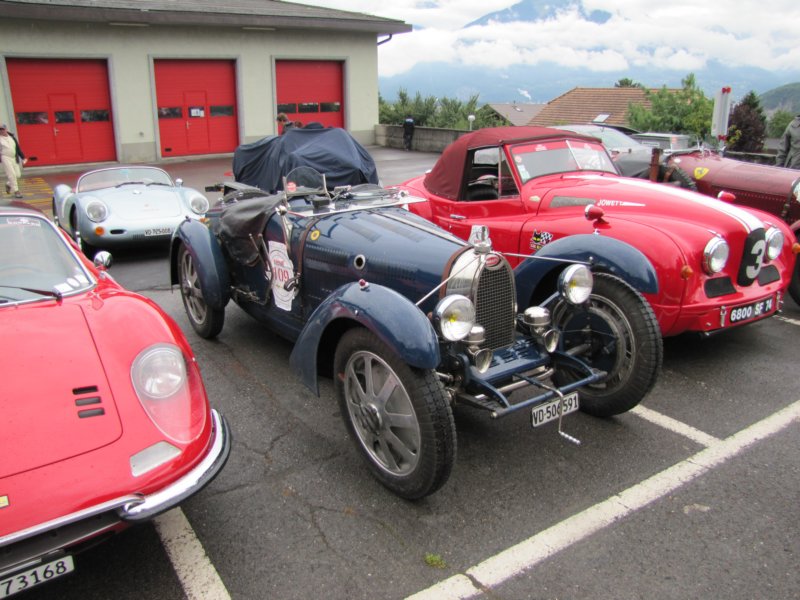 bugattit37a19273.jpg