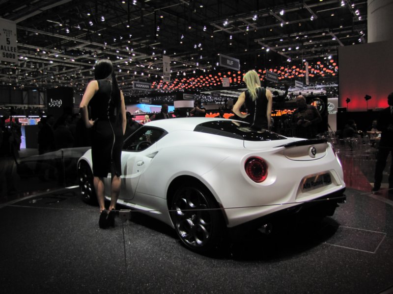 alfaromeo4c64.jpg