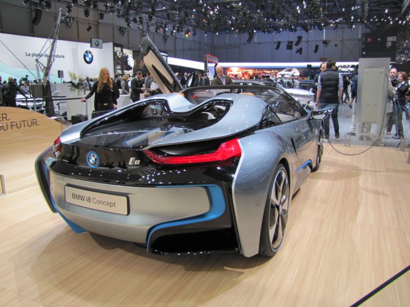 bmwi8concept4.jpg