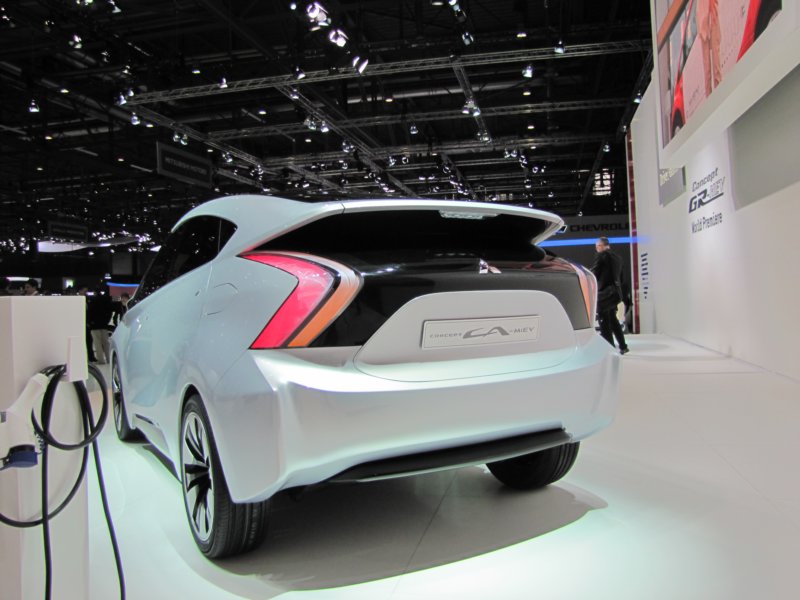 mitsubishiconceptcamiev7.jpg