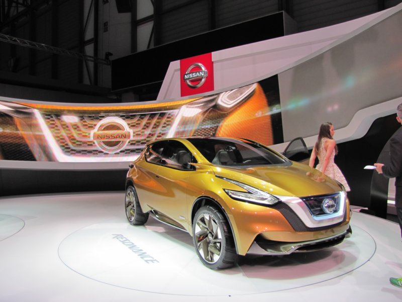 nissanresonanceconcept10.jpg