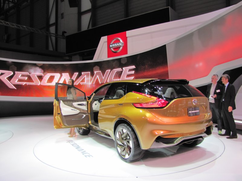 nissanresonanceconcept5.jpg