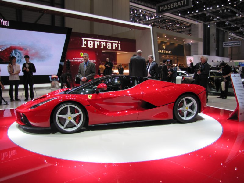 ferrarilaferrari67.jpg