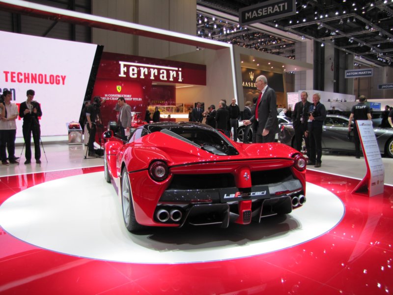 ferrarilaferrari74.jpg