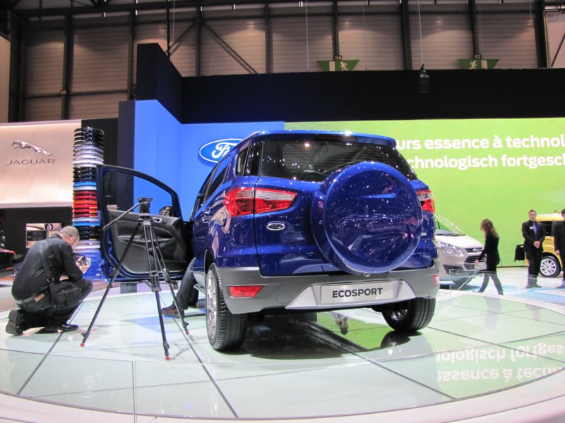 fordecosport54.jpg
