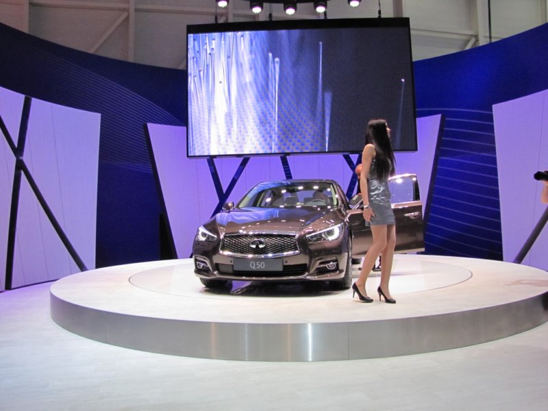 infinitiq50.jpg