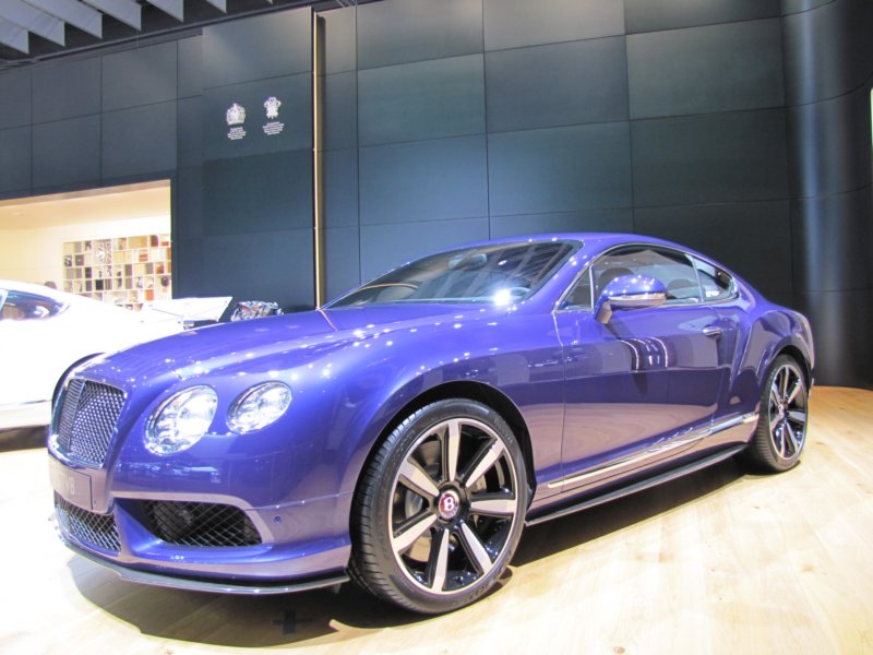 bentleycontinentalgtv810.jpg