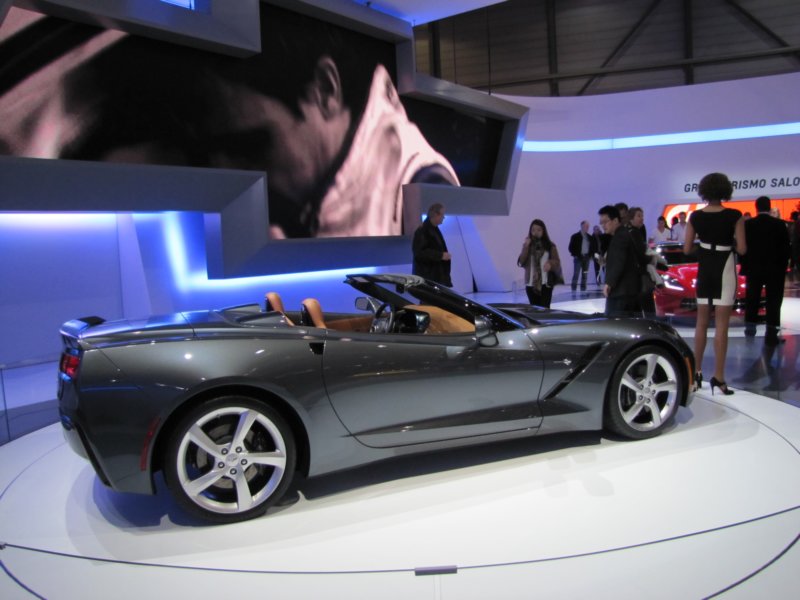 chevroletcorvettestingrayconvertible34.jpg