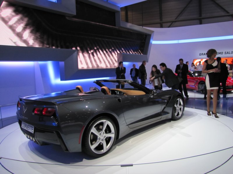 chevroletcorvettestingrayconvertible36.jpg