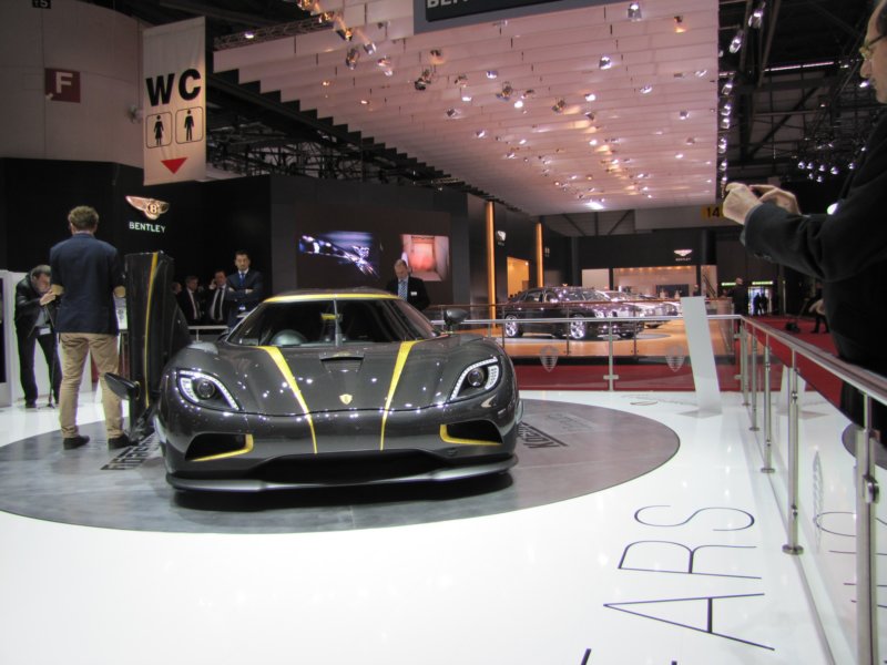 koenigseggagerashundra112.jpg
