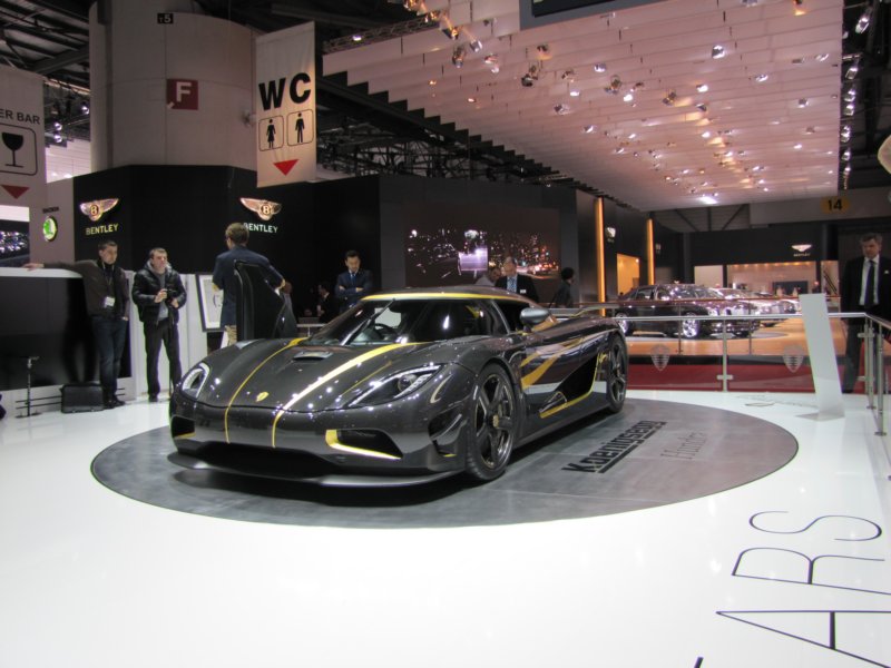 koenigseggagerashundra115.jpg