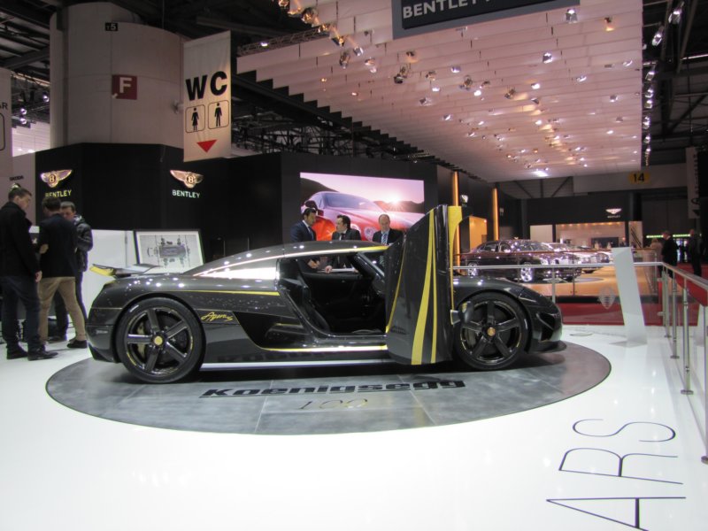 koenigseggagerashundra42.jpg