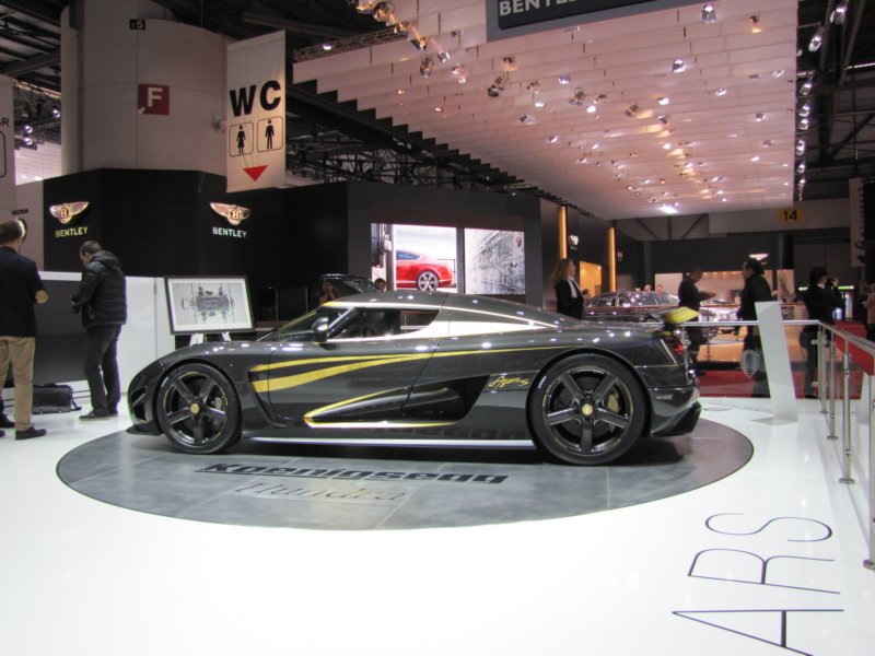koenigseggagerashundra80.jpg