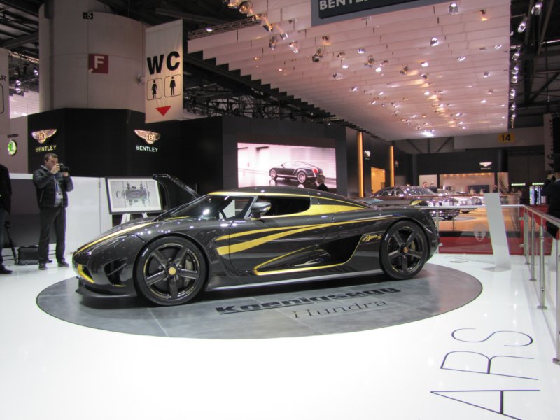 koenigseggagerashundra98.jpg