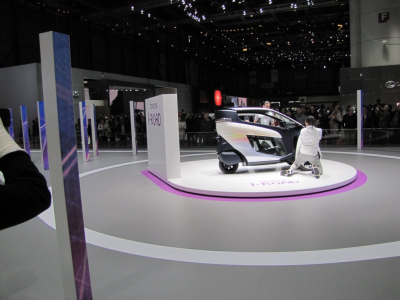 toyotairoad24.jpg