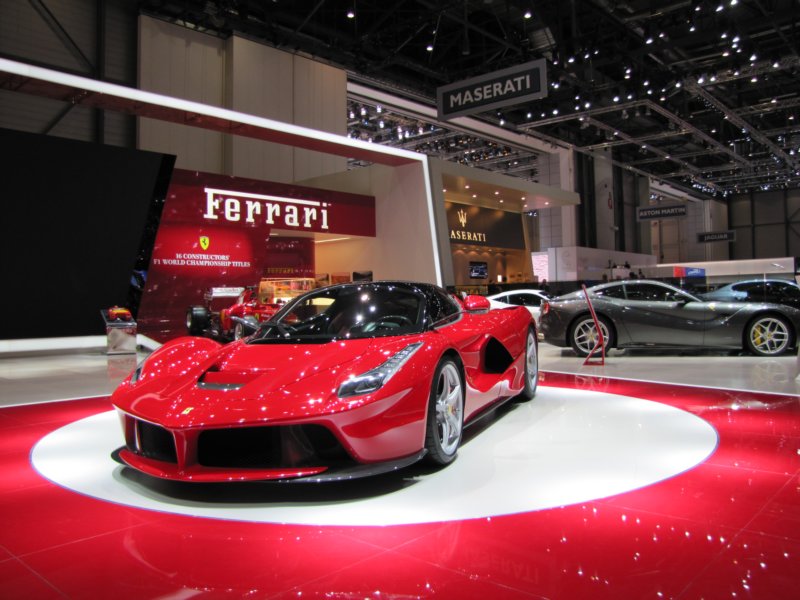 ferrarilaferrari24.jpg