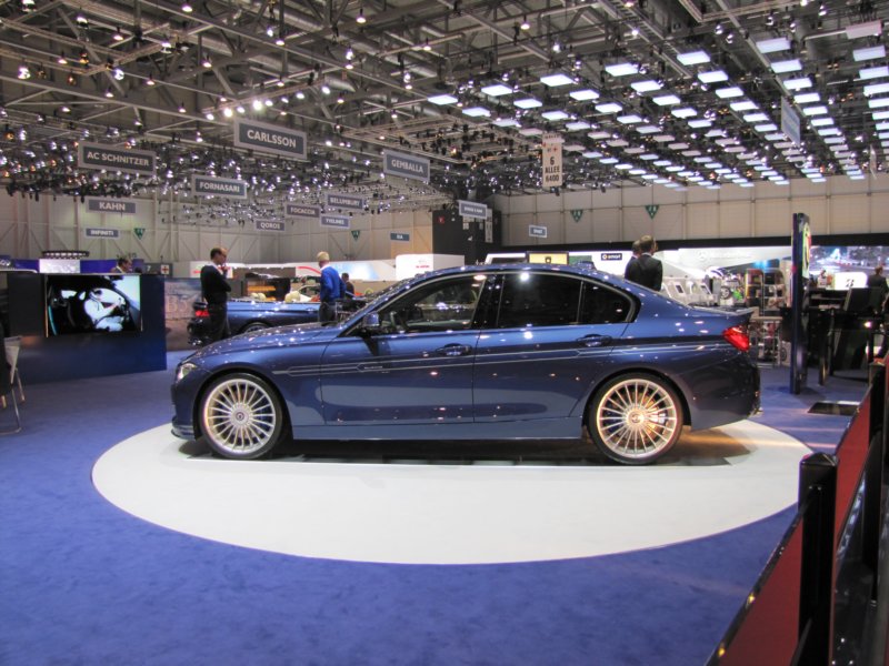 bmwalpinab3biturbo25.jpg