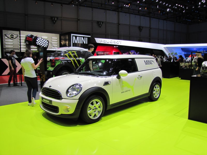 miniclubvan.jpg