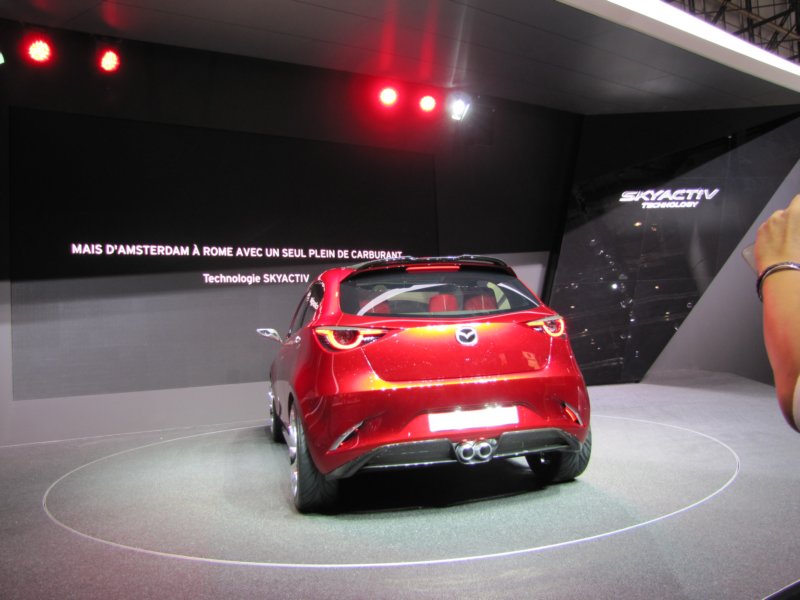 mazdahazumi12.jpg