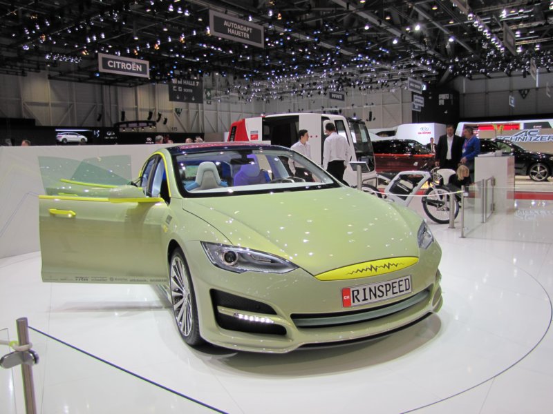 rinspeedxchange73.jpg